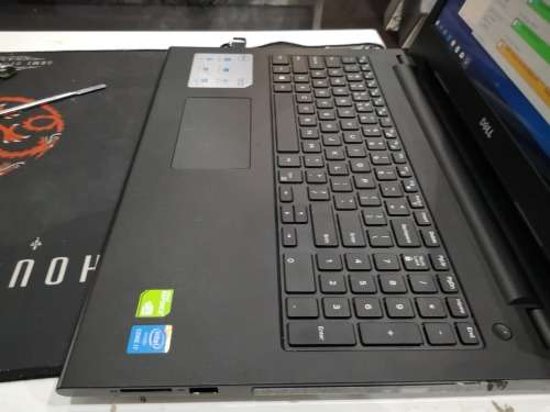 *Stunning*IMMACULATE*DELL INSPIRON 15 3542*i7-5500u*NVIDIA GEFORCE 840M*1000GB HDD*8GB RAM*